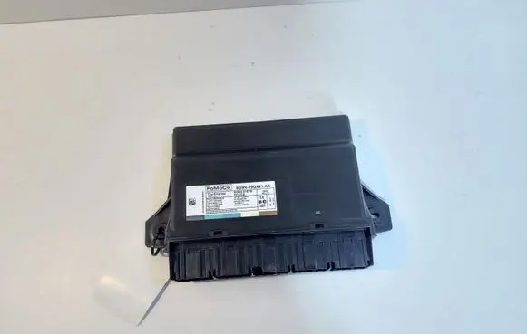 Jaguar XF X250 Keyless (KESSY) go control unit/module 8G9N19G481AA
