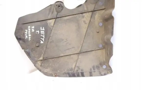 Volkswagen Jetta V Center/middle under tray cover 1K5825215C