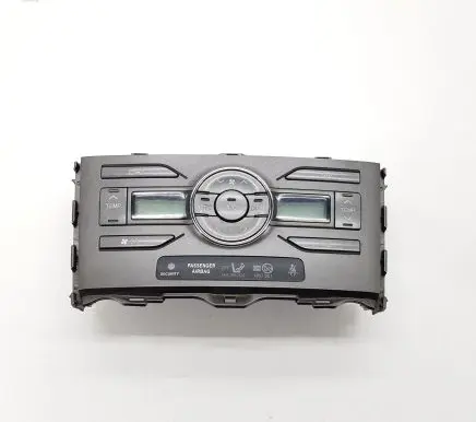 Toyota Auris 150 Climate control unit 5590002220B
