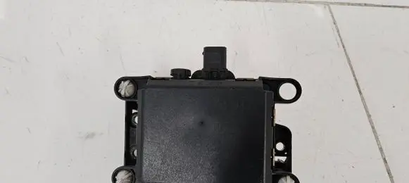 Peugeot 3008 I Distronic sensor radar 9673046780 6PZ00993701 100717