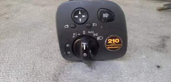 Mercedes-Benz C W203 Light switch A2035450904