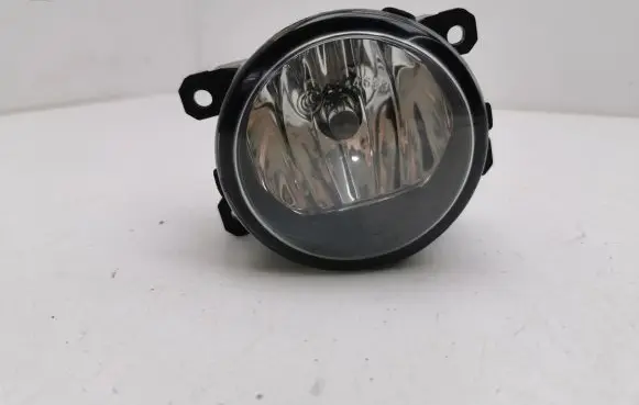 Citroen C4 II Picasso Front fog light 9687410080