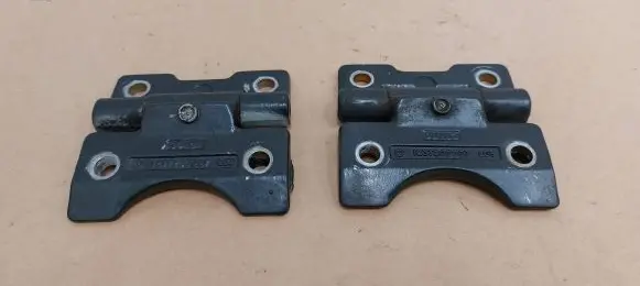 Mercedes-Benz 380 560SEC C126 Front door hinges set 1237200037