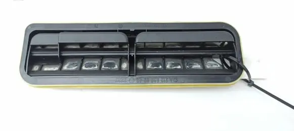 Mercedes-Benz E W212 Quarter panel pressure vent A2128300242