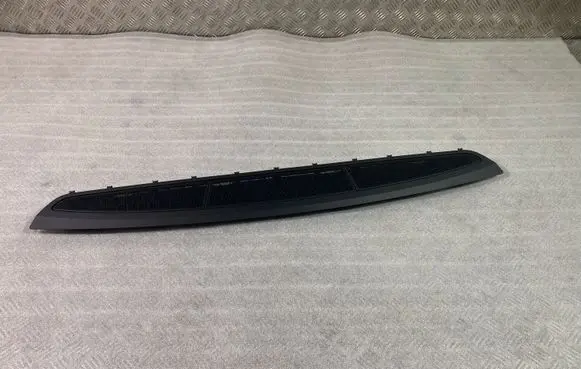 BMW 7 G11 G12 Parcel shelf speaker trim grill 7355373