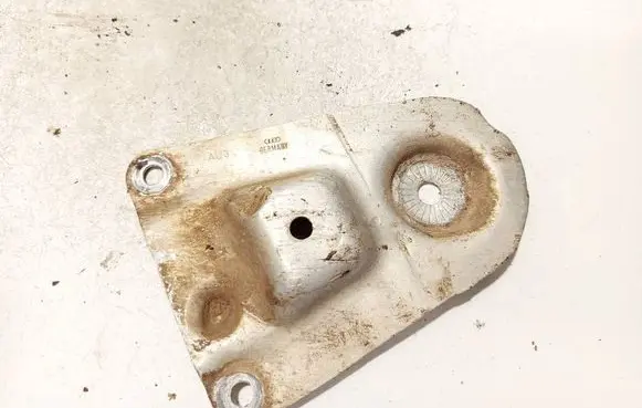 Volkswagen PASSAT B5 Engine mounting bracket 8D0399542B