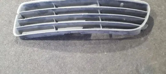 Audi A6 S6 C5 4B Front bumper lower grill 3D0807345