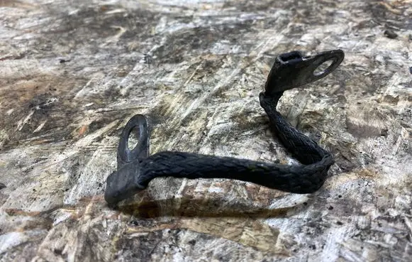 Bentley T2 Positive cable (battery) 