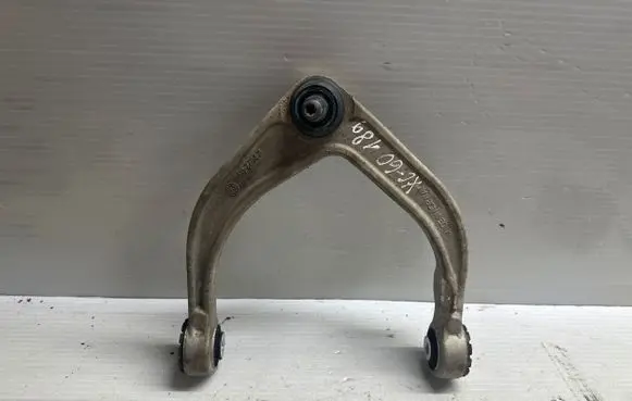 Volvo XC60 Front lower control arm/wishbone
