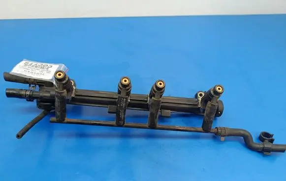 Volkswagen Bora Fuel main line pipe 037133317N