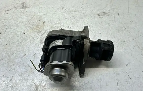 Opel Astra K EGR valve 55507819