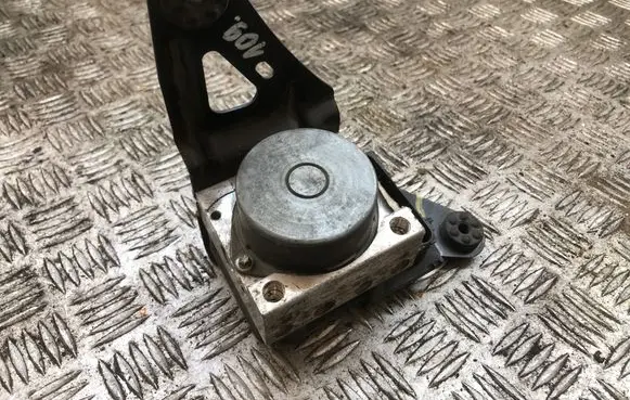 Renault Kangoo II ABS Pump 8201011838