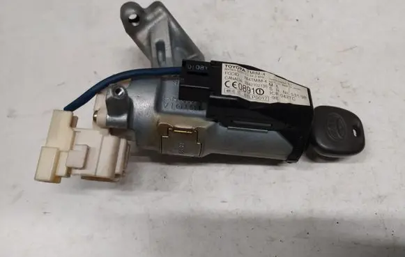 Toyota Yaris Ignition lock 8978352010 45020521