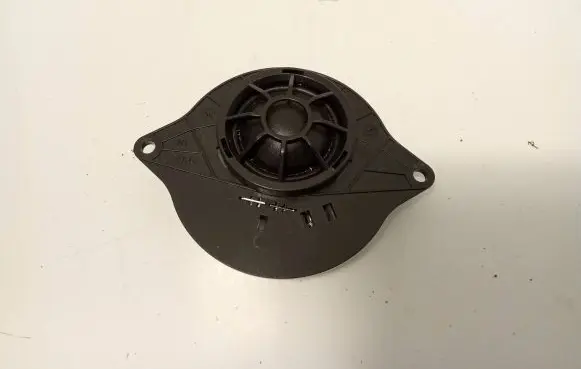 Audi A4 S4 B9 Panel speaker 8W0035399 90320000408