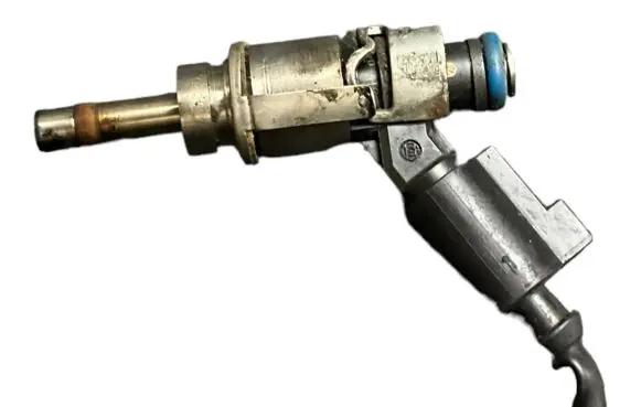 Audi A3 S3 A3 Sportback 8P Fuel injector 06D133036D 06E036C