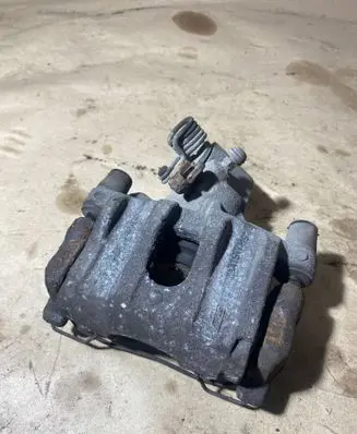 Ford Focus Rear brake caliper A426X