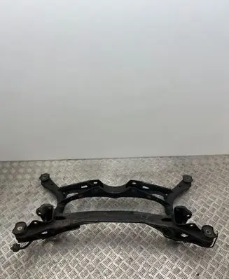 Volkswagen PASSAT B8 Rear subframe 