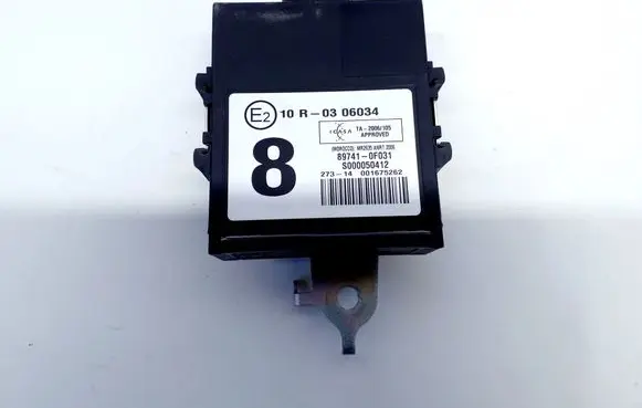 Toyota Verso-S Keyless (KESSY) go control unit/module 897410F031