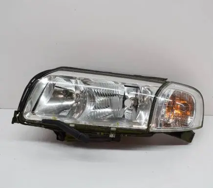 Volvo S80 Headlight/headlamp 30698861 89900248