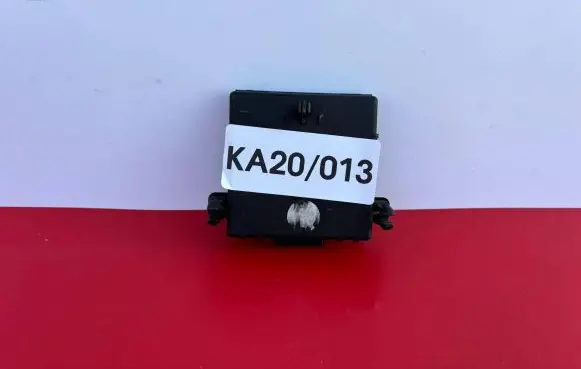Audi A3 S3 8P Gateway control module 1K0907530C