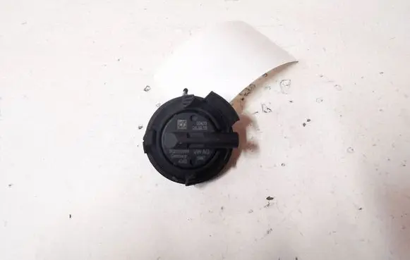 Volkswagen Golf VII Airbag deployment crash/impact sensor 5Q0959354