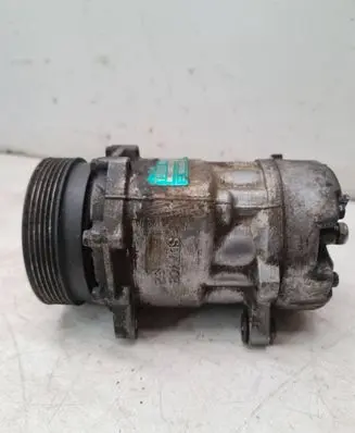 Volkswagen Golf IV Air conditioning (A/C) compressor (pump) 1J0820803A 103944