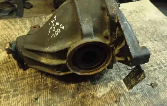 Chrysler 300 - 300C Rear differential P04678032AC