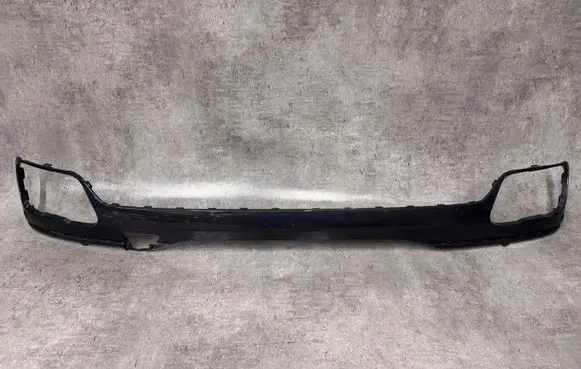 BMW X7 G07 Front bumper lip 8069905