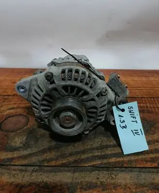 Suzuki Swift I Generator/alternator 3140084E10 A5TB1292AE
