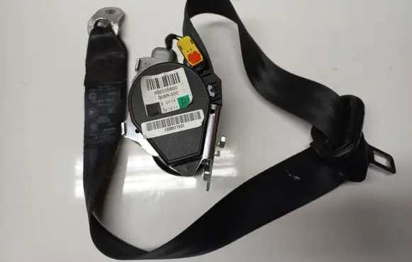 Skoda Octavia Mk2 (1Z) Front seatbelt 1Z0857702C 602035600
