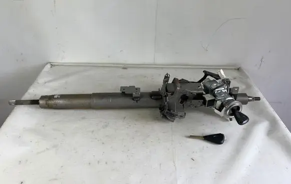 Subaru Impreza III Steering wheel axle 88215ag000