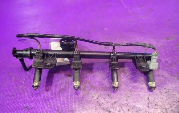 Renault Laguna II Fuel main line pipe 7700274294