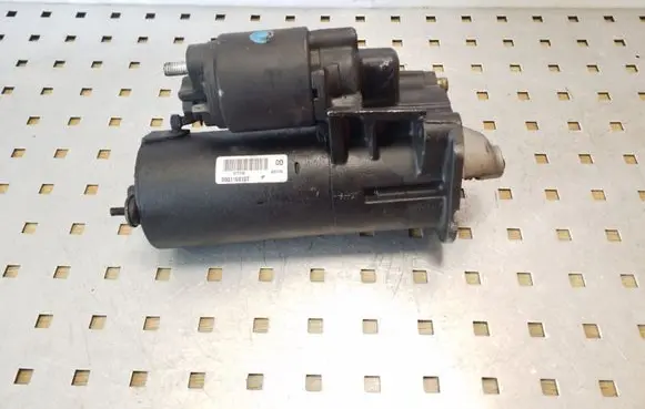 Volvo XC70 Starter motor 0001108107