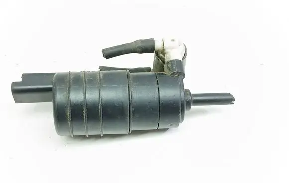 Renault Megane I Windscreen/windshield washer pump 7700431079 7700430702 8200213041