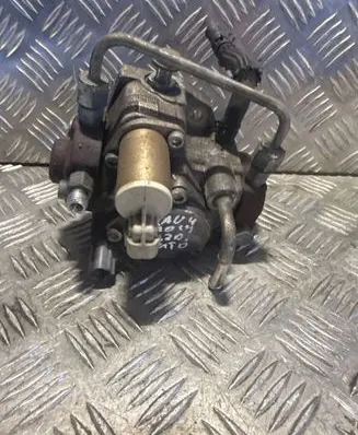 Toyota RAV 4 (XA40) Fuel injection high pressure pump 221000R050 HU2940001021