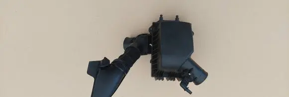 Opel Mokka Air filter box cover 