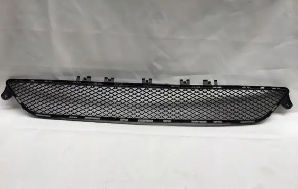 Mercedes-Benz E W212 Front bumper lower grill A2128850522