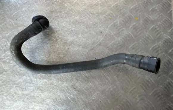 Peugeot 308 Engine coolant pipe/hose