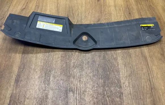 Top upper radiator support slam panel