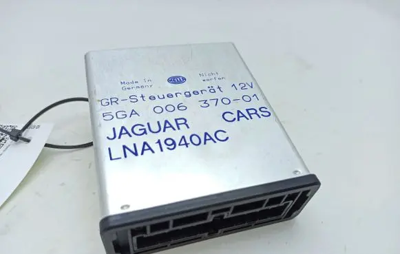 Jaguar XJ X300 Cruise control unit/module LNA1940AC 5GA00637001