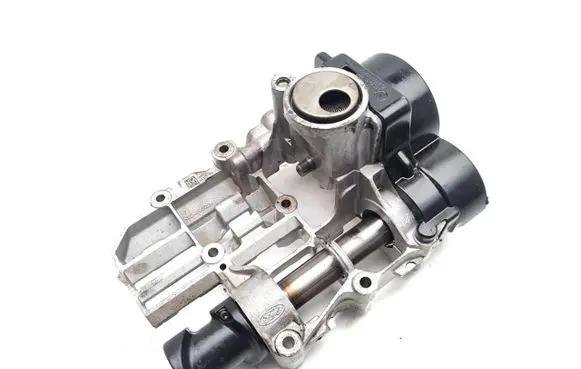 Ford Focus Oil pump balance shaft CM5G6A311KB