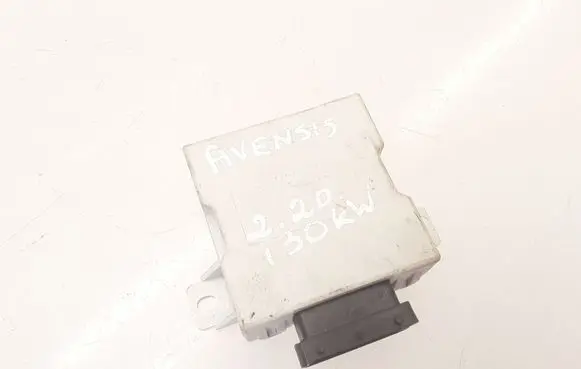 Toyota Avensis T250 Window wiper relay 150696