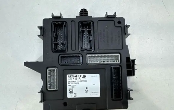 Renault Arkana Other control units/modules 284B24171R A3C0502580700