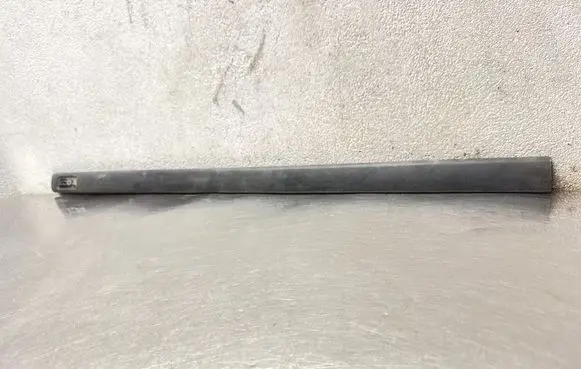 Opel Astra G Front door trim (molding) 90587375