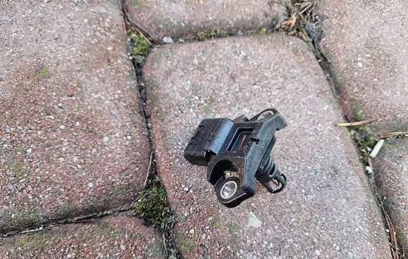 Toyota Aygo X Air pressure sensor 89421-52010-