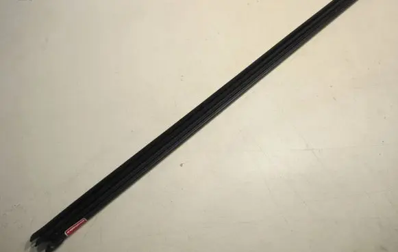 Volkswagen Taigo Front door glass trim molding 2G4837480C