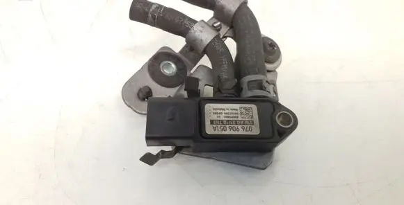Audi A3 S3 8P Air pressure sensor 076906051A 3C0131552G
