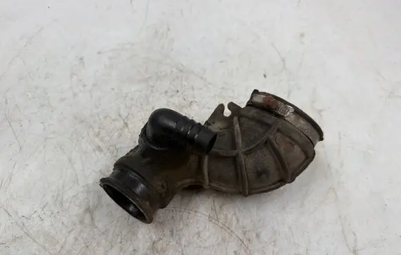 BMW 3 E36 Air intake hose/pipe 24441600