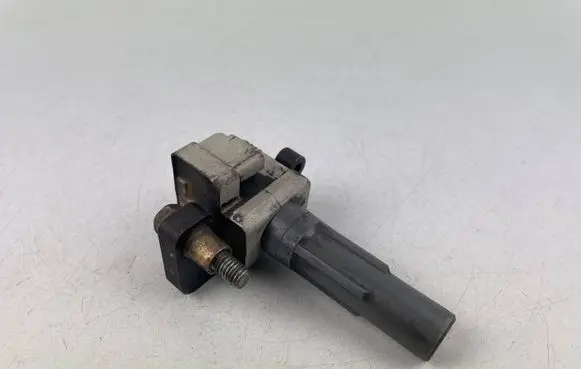 Subaru Impreza II High voltage ignition coil FK0186
