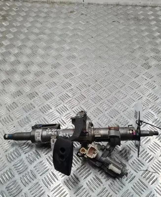 Toyota Corolla Verso E121 Steering wheel axle
